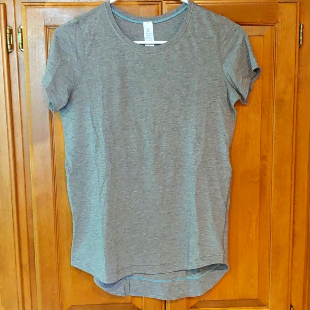 Gray Ivivva t-shirt
